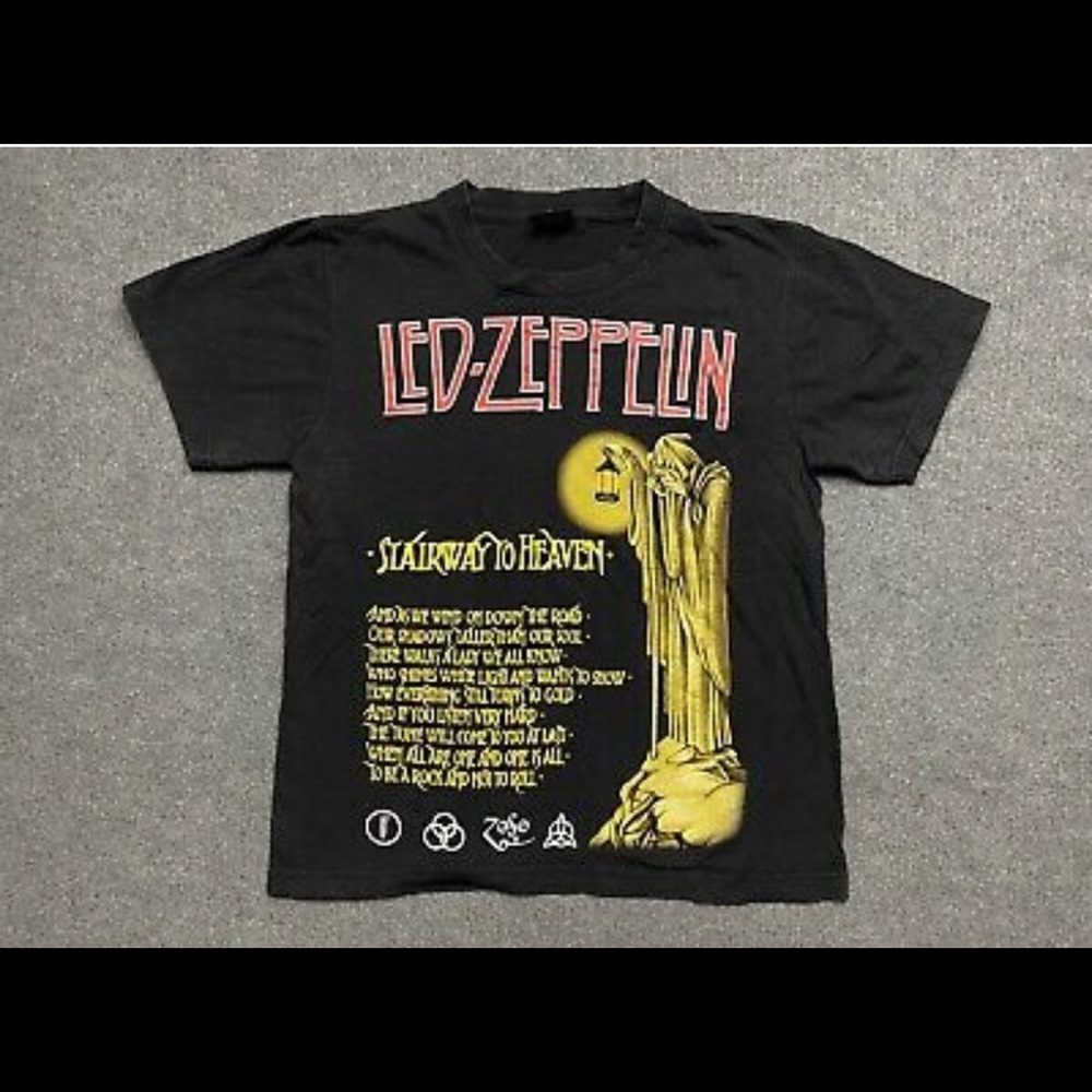 Led Zeppelin T-shirt